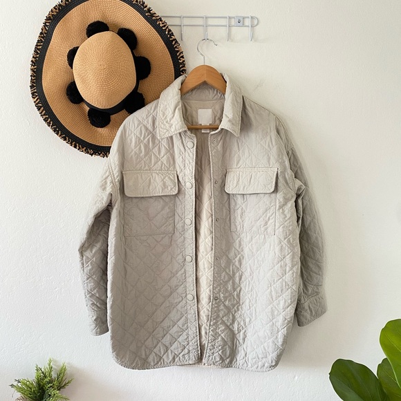 H&M Jackets & Blazers - 🍂🍁 H&M Oversized Oatmeal Quilted Shirt Jacket | Shacket 🍂🍁